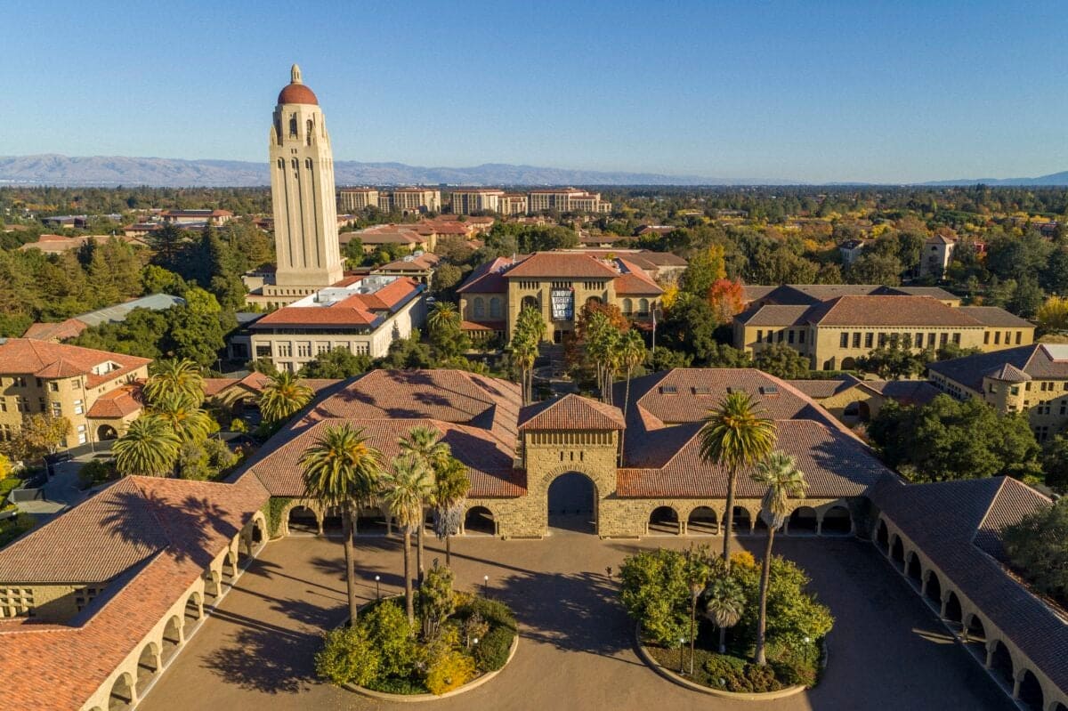 Aerial view of the Stanford University campus, where Parhelia Bio began